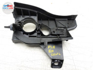 2016-20 BENTLEY BENTAYGA FRONT RIGHT COWL BRACKET GROMMET FENDER TRIM MOUNT 636 BT091922-152