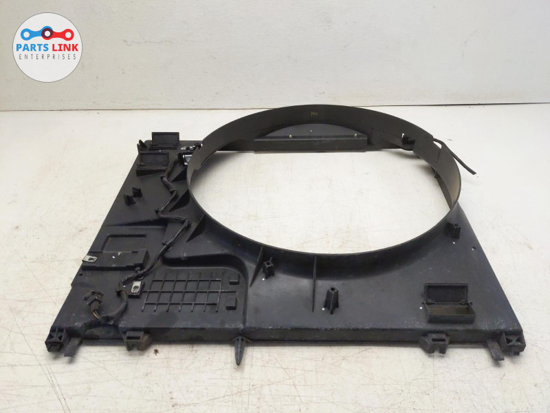 2014-22 RANGE ROVER SPORT RADIATOR FAN SHROUD BEZEL COVER MOUNT FRAME ...