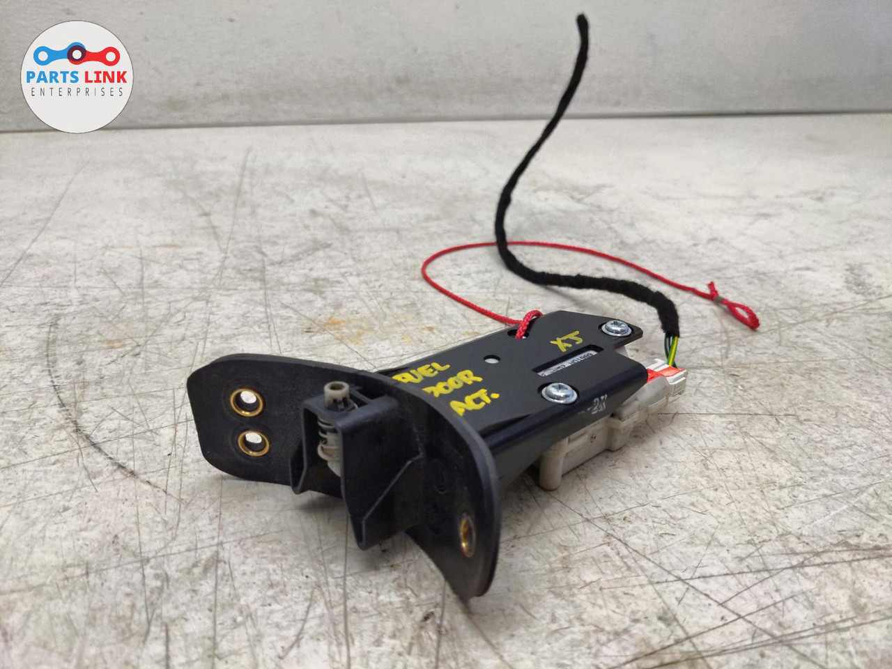 200719 MASERATI GRANTURISMO FUEL DOOR ACTUATOR LID MOTOR ASSEMBLY GRANCABRIO