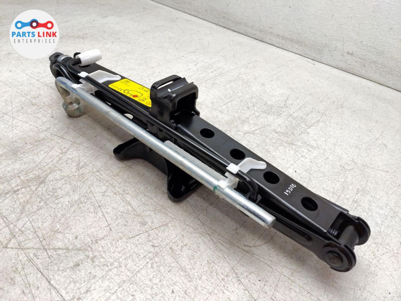 201422 RANGE ROVER SPORT JACK FLOOR CAR LIFTING LUG WRENCH TOOLS SET