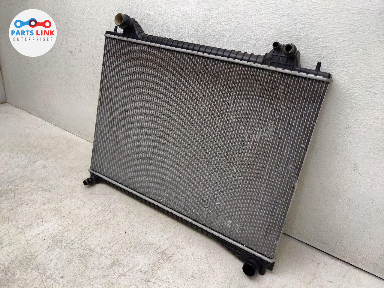 2018-22 RANGE ROVER VELAR RADIATOR MAIN ENGINE WATER COOLER PRIMARY 2.0 ...