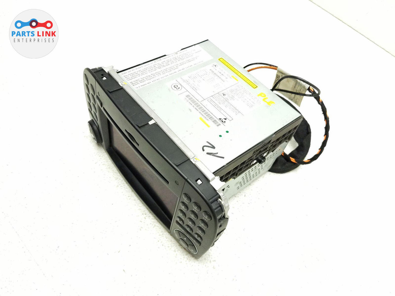 09-12 MERCEDES SL63 AMG DASH NAVI RADIO DISPLAY STEREO CD