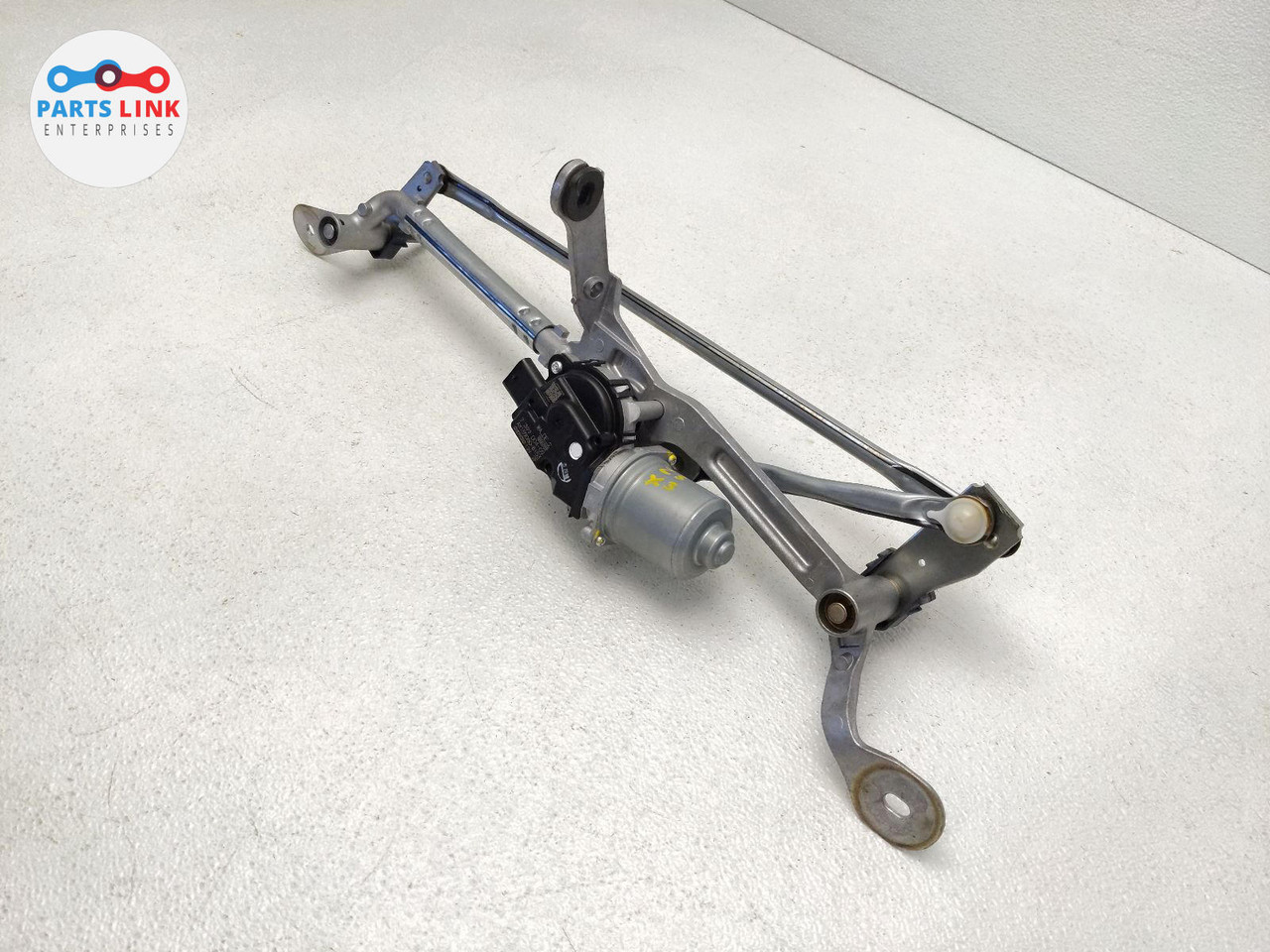Car Windscreen Wiper & Washer Parts for BMW X3 for sale