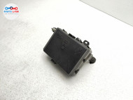 2017-20 MASERATI LEVANTE FRONT RIGHT APRON FUSEBOX POWER RELAY FUSE BOX M161 MZ092023-064