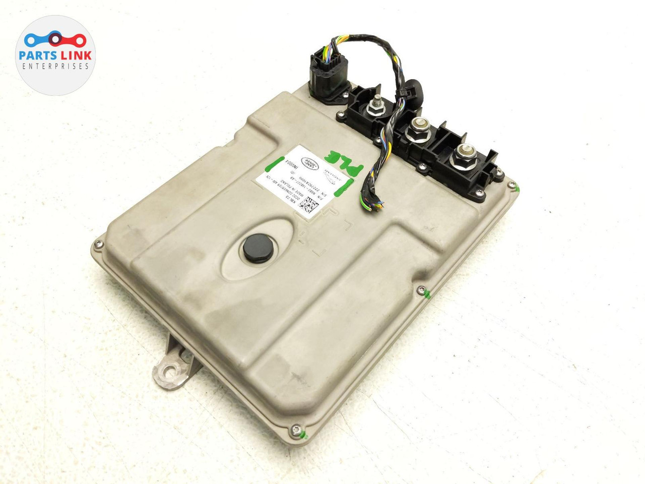 2020-23 DEFENDER 110 HYBRID DC VOLTAGE CONVERTER CONTROL MODULE