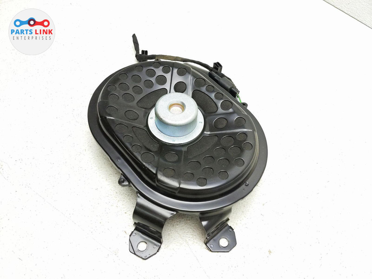 2017-22 RANGE ROVER L405 SUBWOOFER MERIDIAN BASSBOX LOUD AUDIO SOUND w ...