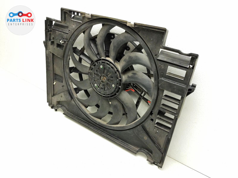 2018-23 RANGE ROVER VELAR ENGINE RADIATOR COOLING FAN BLADE SHROUD 2.0L ...