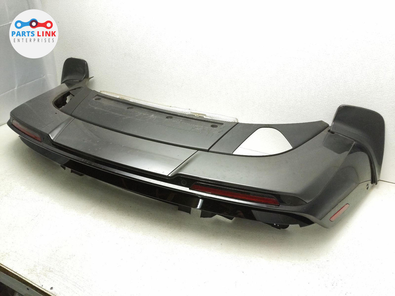 2022-24 RANGE ROVER L460 REAR BUMPER COVER TAILLIGHT TRIM LIP APPLIQUE ...