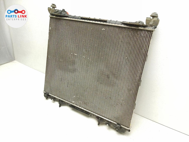 2017-20 LAND ROVER DISCOVERY 5 RADIATOR PRIMARY ENGINE COOLER L462 L494 ...