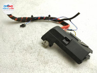 2016-20 BENTLEY BENTAYGA POSITIVE BATTERY FUSE BOX PANEL JUNCTION BLOCK TERMINAL BT010625-321