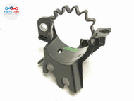 2023-25 RANGE ROVER SPORT FRONT RIGHT PLASTIC TRIM CLAMP MOUNT BRACKET MHEV L461 RS032125-284