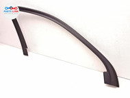 2016-20 BENTLEY BENTAYGA FRONT LEFT DOOR TRIM WINDOW MOLDING FRAME SURROUND 636 BT020325-093