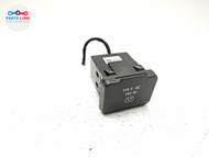 2021-2025 JEEP GRAND CHEROKEE L FRONT CENTER CONSOLE POWER OUTLET 115V OEM JC052126-071