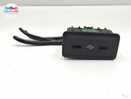 2021-25 MERCEDES S580 W223 CENTER CONSOLE DUAL USB TYPE-C HUB SOCKET S500 S580e MB072826-049