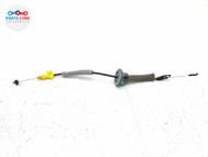2017-20 BENTLEY BENTAYGA FRONT RIGHT PASSENGER DOOR BOWDEN LOCK LATCH CABLE OEM BT070926-036