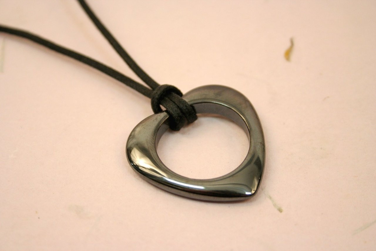 Hematite heart pendant necklace