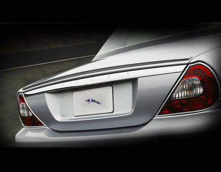 Jaguar XJ8 & XJR Sport Trunk Spoiler for 2004-2007 (X350)