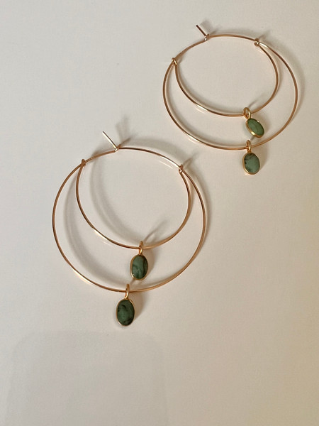 Delicate & modern double hooped earrings and Emerald pendants. Light weight hand crafted earrings in 14kt gold filled and Emeralds. 45mm in diameter, approximately 55mm long.
