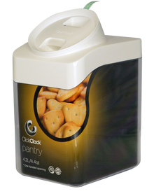 An easy to use powder container for your favorite boosts and supplements!