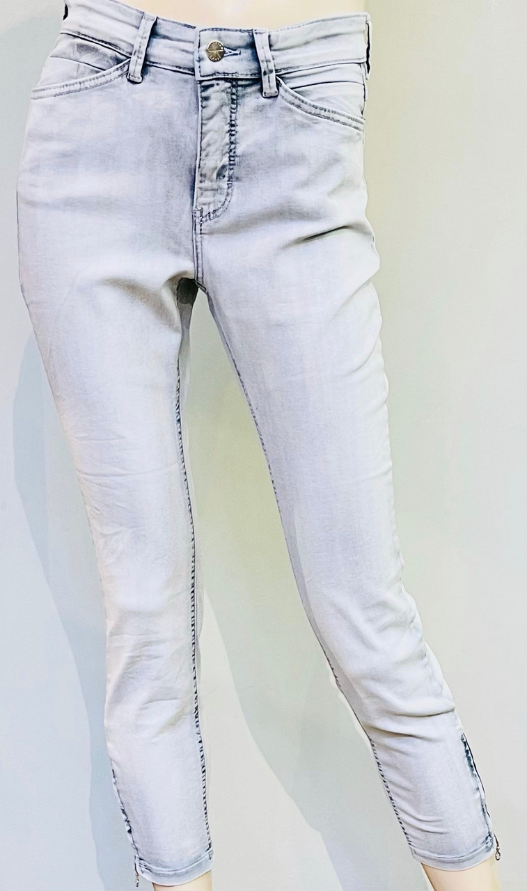MAC Dream Chic Authentic Denim Jeans in Fashion Bleached