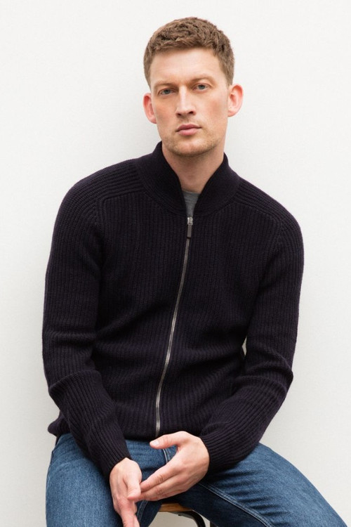 Iris Von Arnim Men's Curt Cashmere 