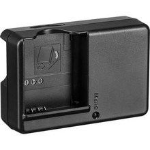 Ricoh BJ-6 Battery Charger for DB-60 and DB-65 Batteries