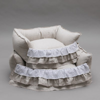 Louisdog Linen Frill Boom Bed