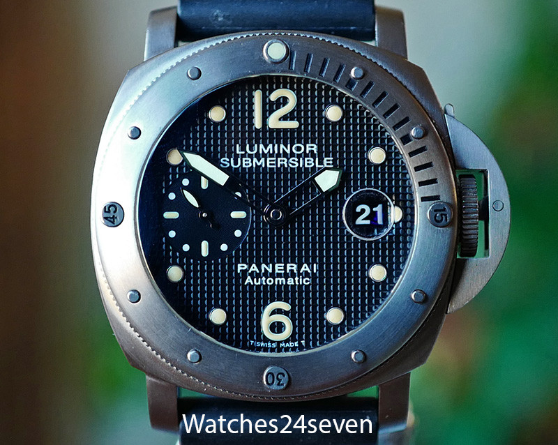 tritium dial watch