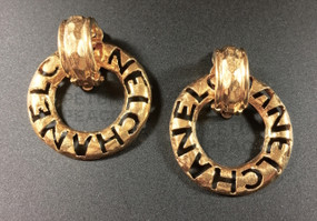 CHANEL OPENWORK GOLD HOOP EARRINGS