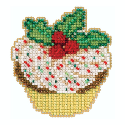 Holly Cupcake Cross Stitch Ornament Kit Mill Hill 2020 Winter Holiday MH182033