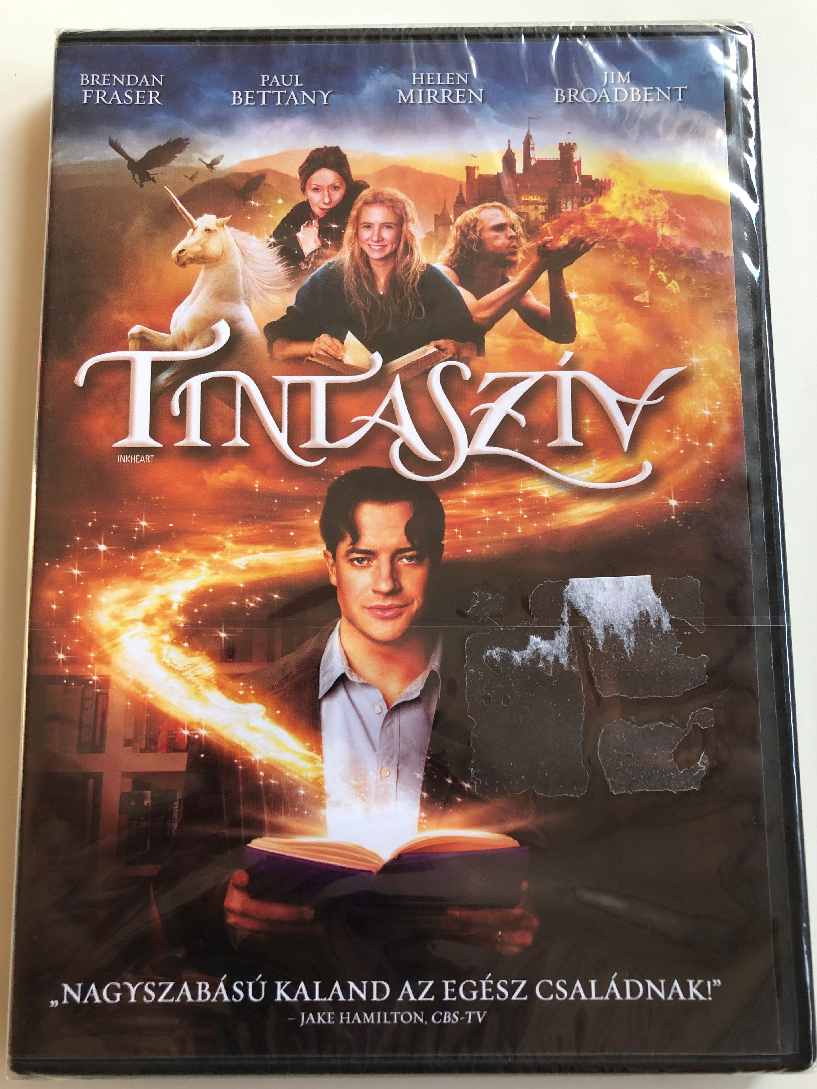 Inkheart DVD 2009 Tintaszív / Directed by Iain Softley / Starring: Brendan  Fraser, Paul Bettany, Helen Mirren, Jim Broadbent - bibleinmylanguage