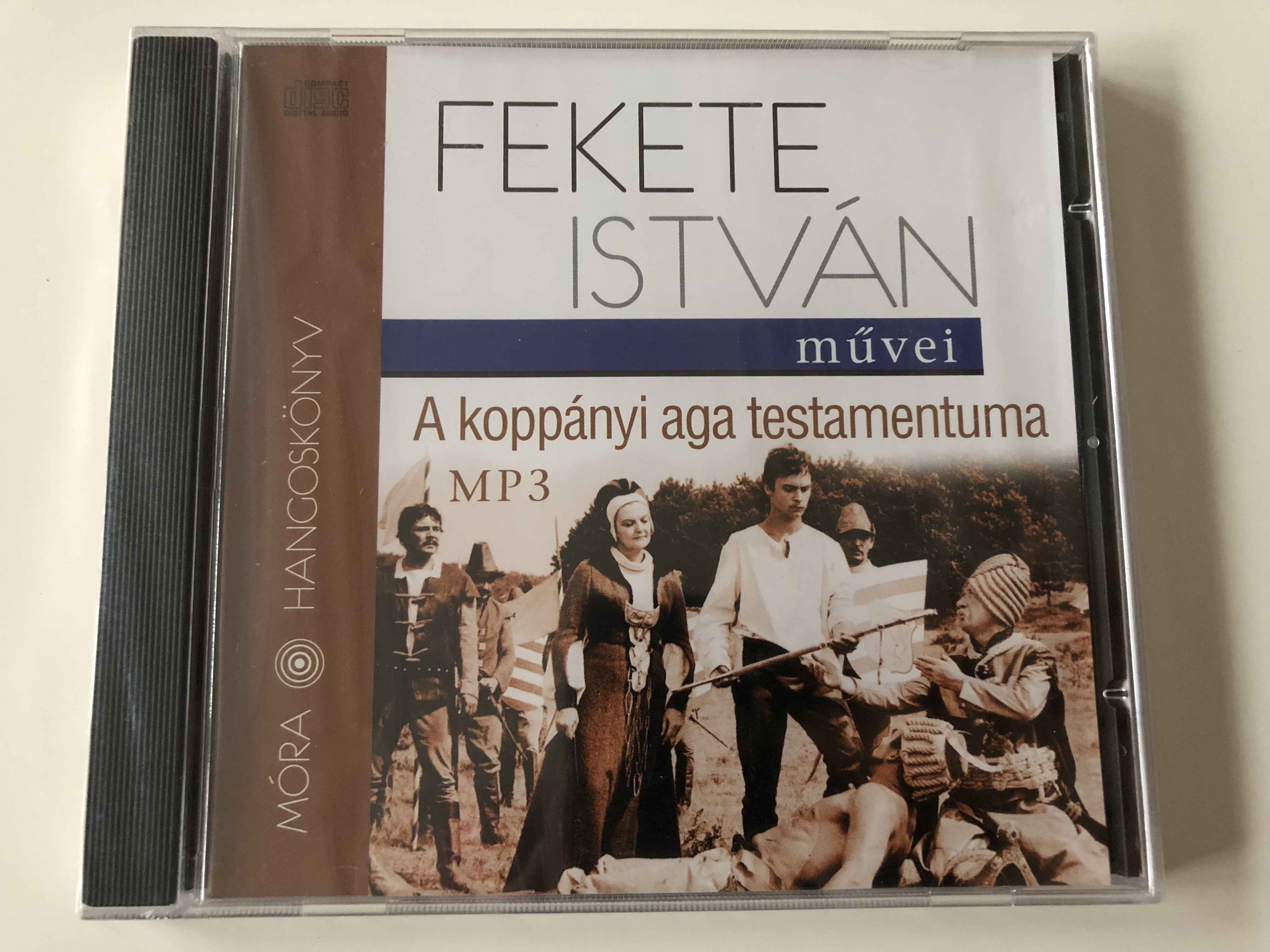 -a-kopp-nyi-aga-testamentuma-by-fekete-istv-n-hungarian-mp3-audio-book-read-by-benk-p-ter-m-ra-hangosk-nyv-2009-2-.jpg