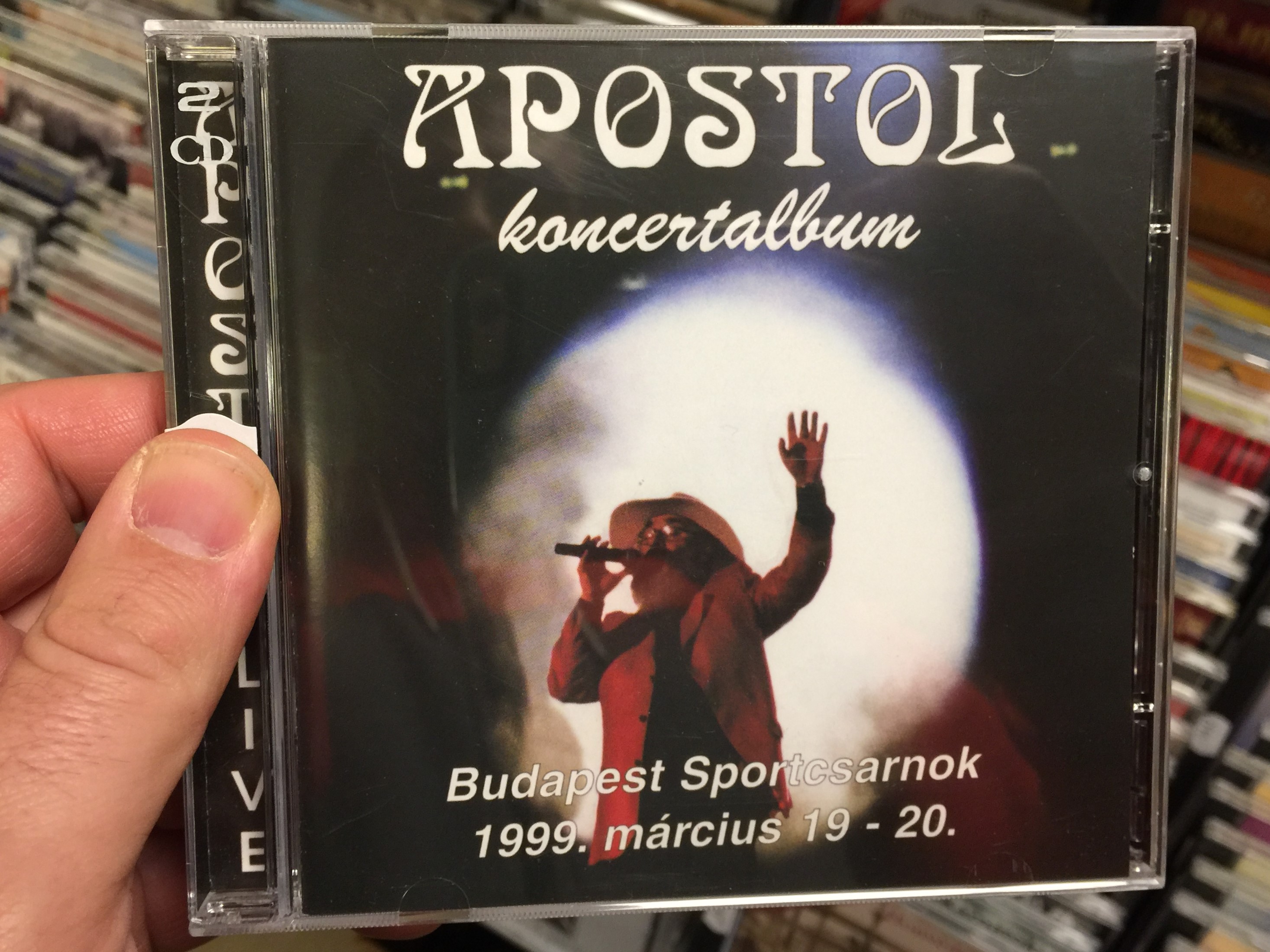 -apostol-koncertalbum-budapest-sportcsarnok-1.jpg