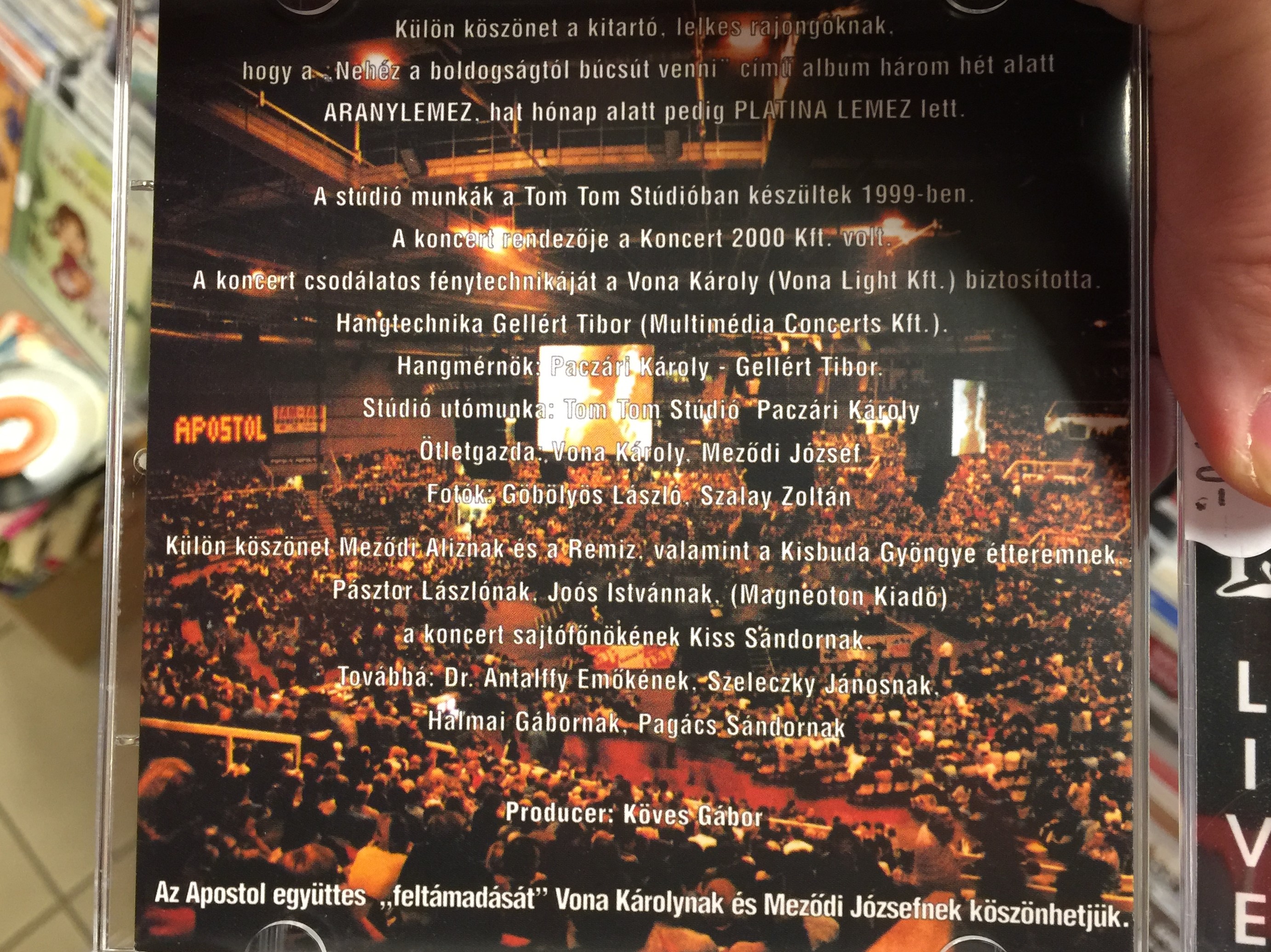 -apostol-koncertalbum-budapest-sportcsarnok-3.jpg
