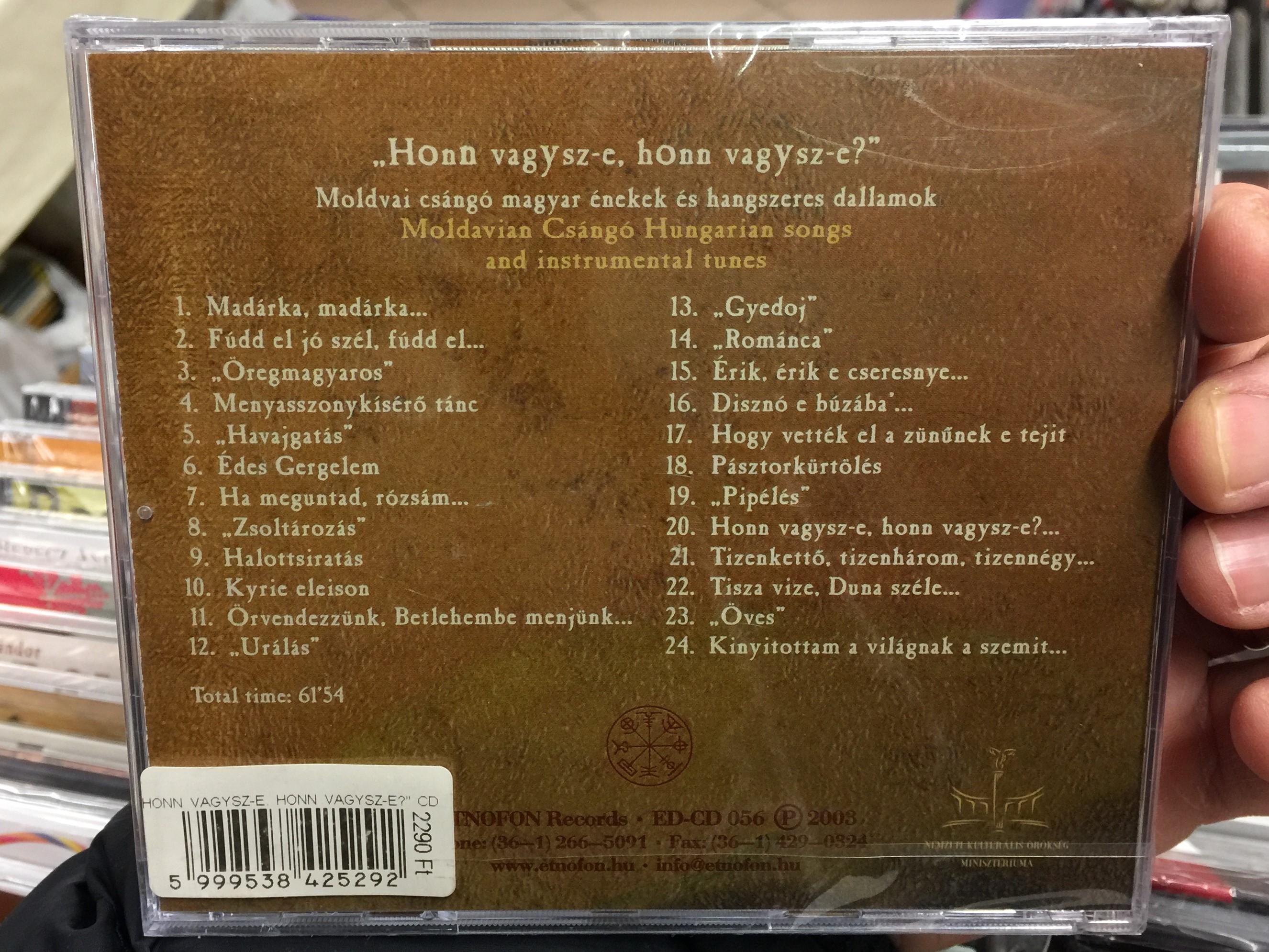 -honn-vagysz-e-honn-vagysz-e-are-you-at-home-are-you-at-home-moldvai-cs-ng-magyar-nekek-s-hangszeres-dallamok-moldavian-csango-hungarian-songs-and-instrumental-tunes-etnofon-a.jpg