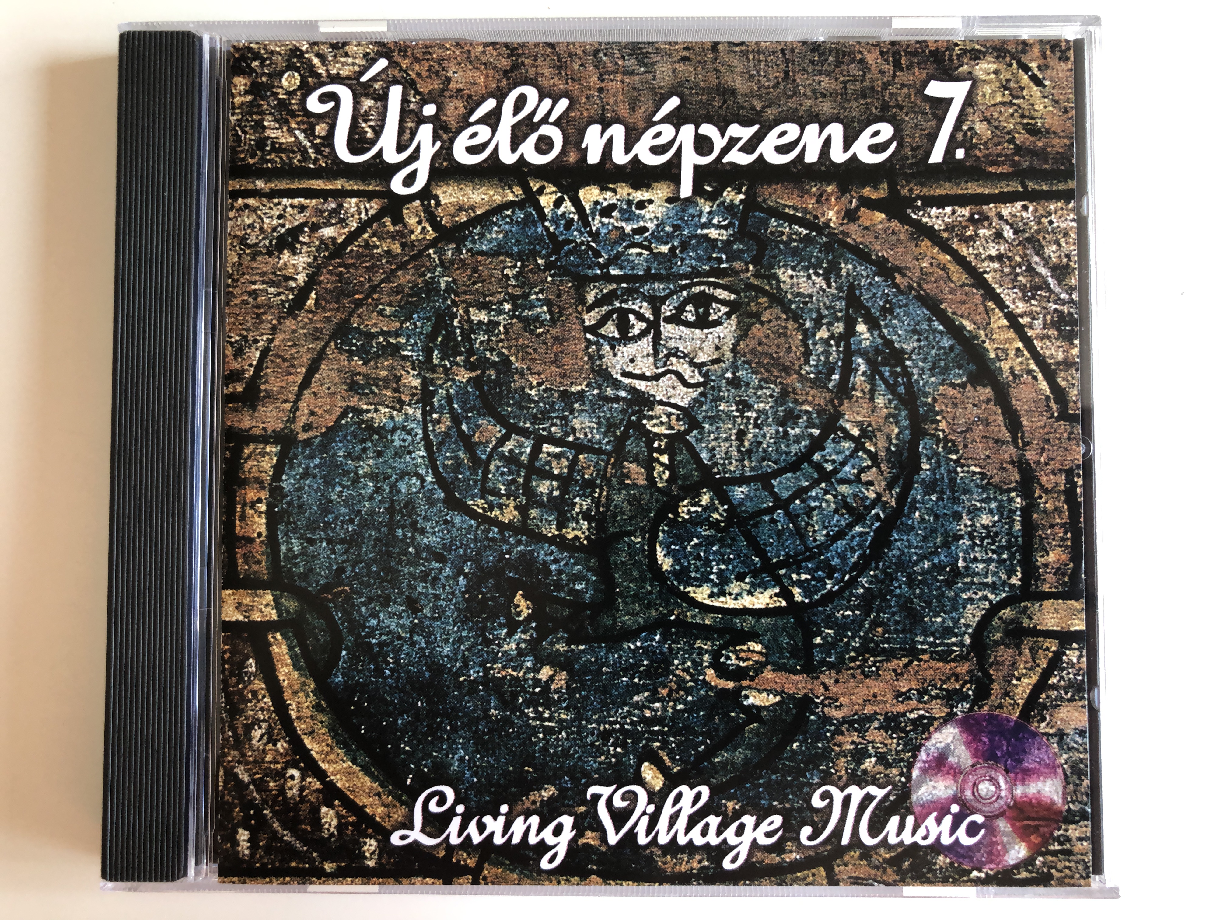 -j-l-n-pzene-7.-living-village-music-t-nch-z-egyes-let-audio-cd-2001-fmvmcd-007-1-.jpg