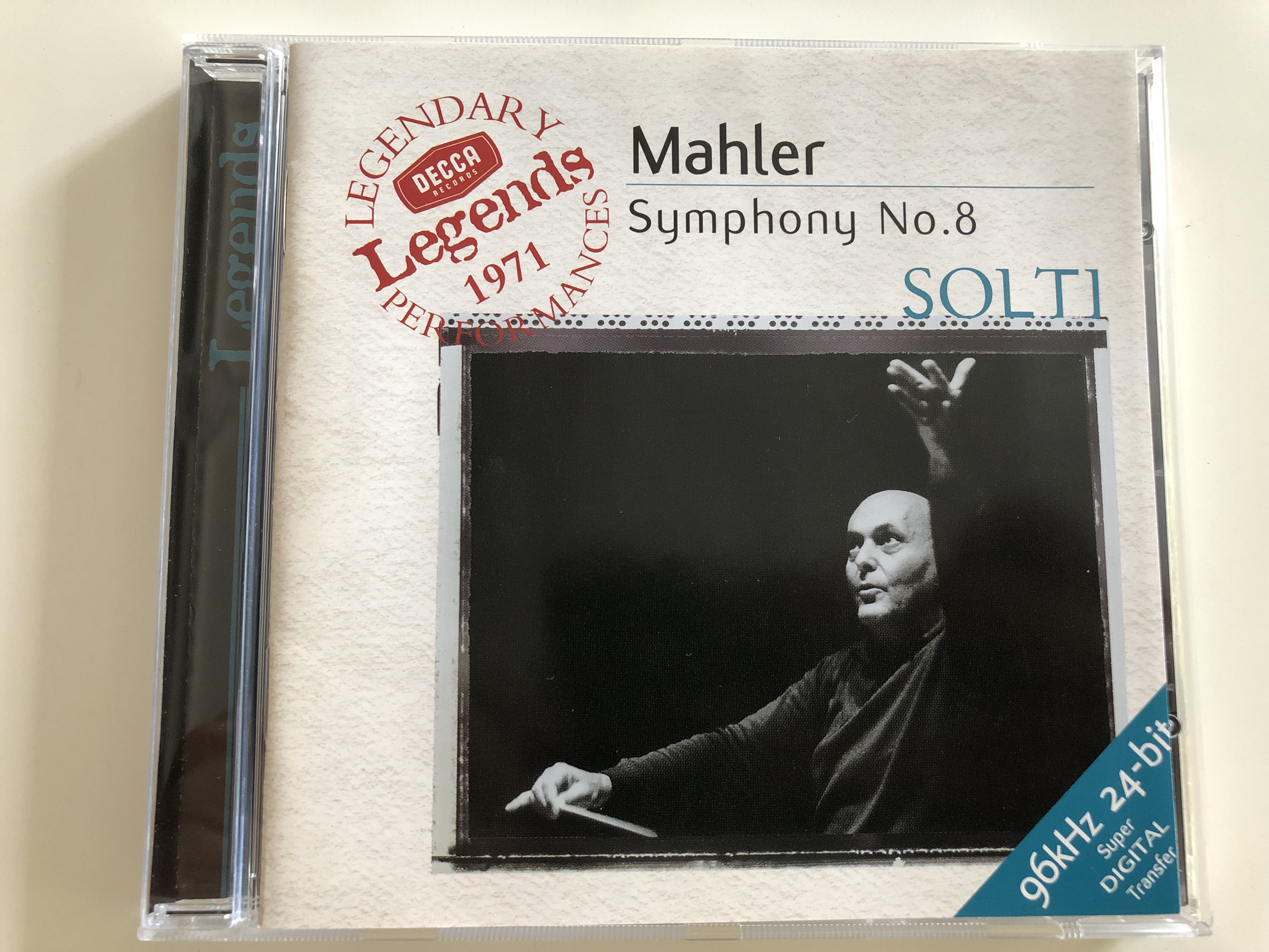 -mahler-symphony-no.-8-legendary-performances-1971-conducted-by-sir-georg-solti-decca-audio-cd-1999-py-924-1-.jpg