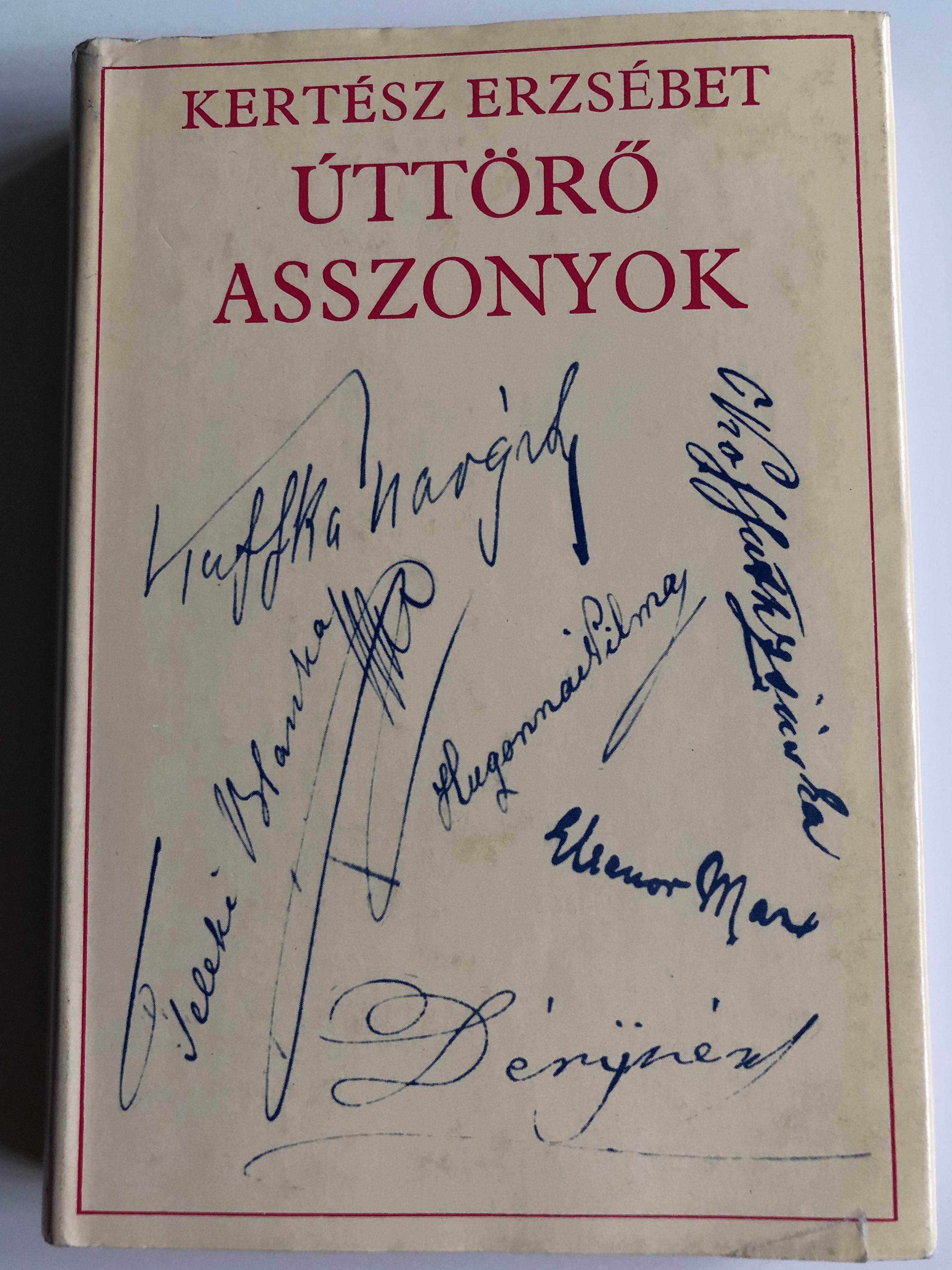 -tt-r-asszonyok-by-kert-sz-erzs-bet-15-pioneer-women-throughout-history-hardcover-gondolat-1979-1-.jpg