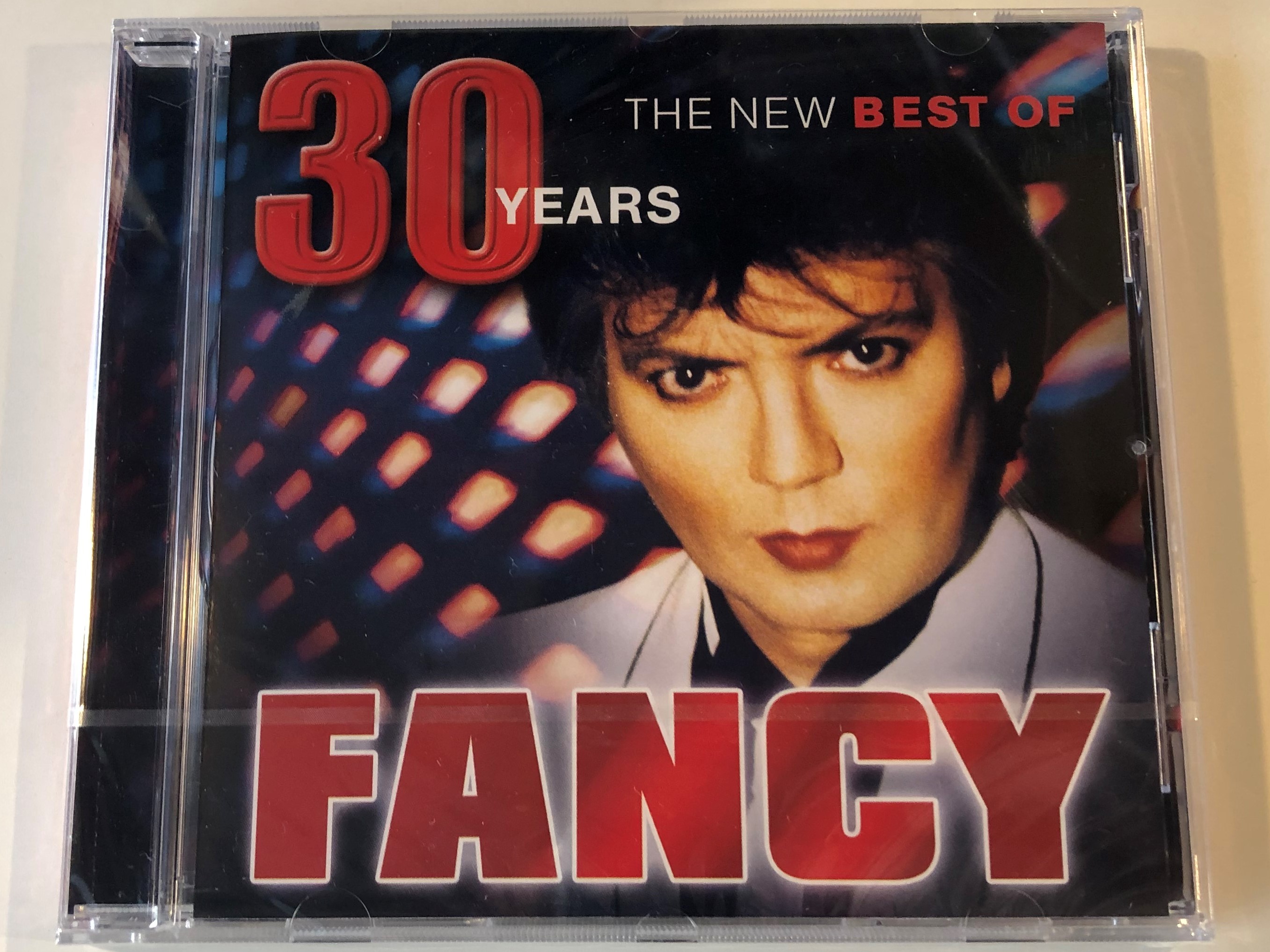 30-years-the-new-best-of-fancy-sony-music-audio-cd-2018-19075819432-1-.jpg