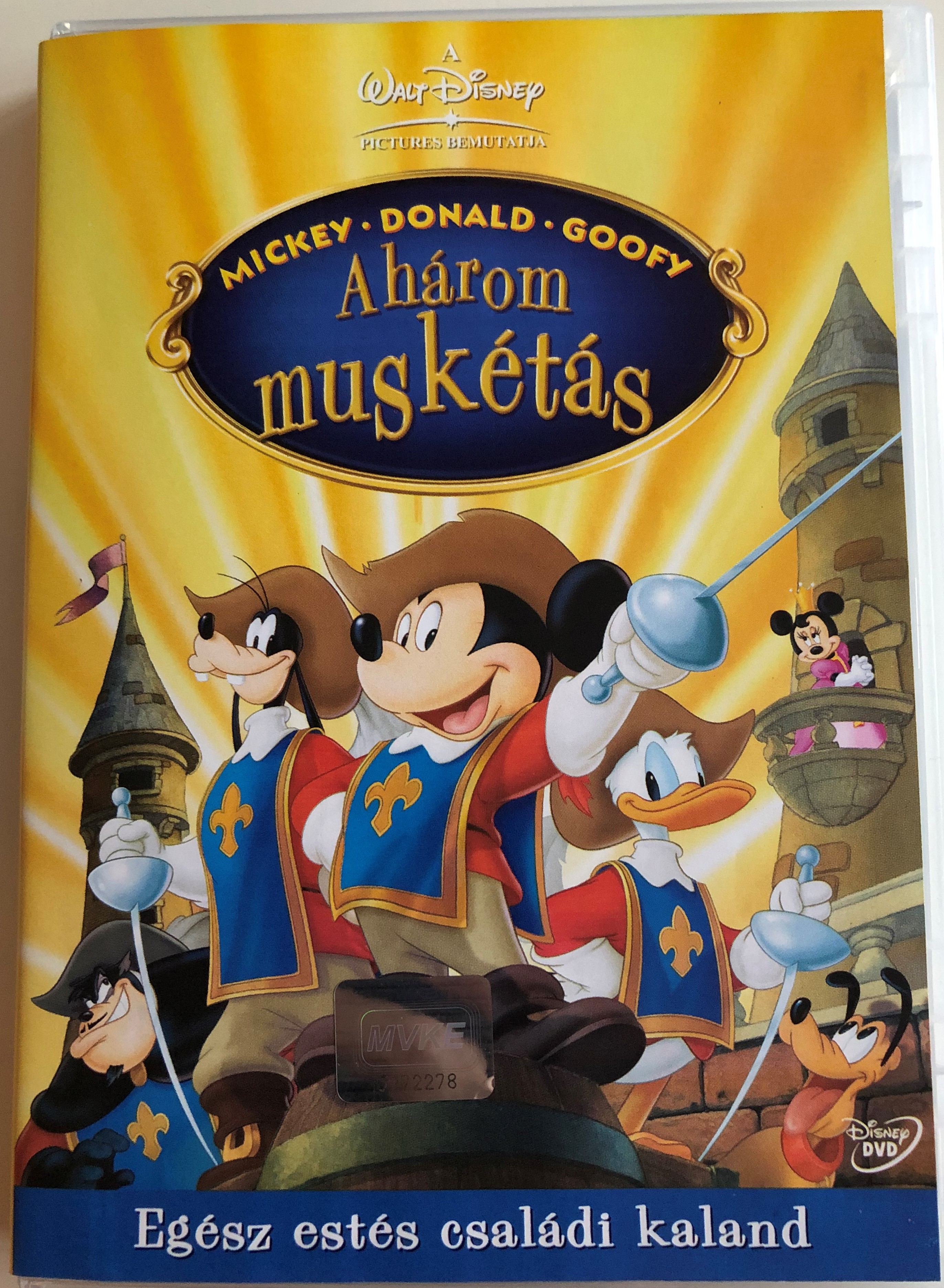 Mickey-Donald-Goofy: The Three Musketeers DVD 2004 A három muskétás /  Directed by Donovan Cook / Starring: Wayne Allwine, Tony Anselmo, Bill  Farmer, Russi Taylor - Bible in My Language