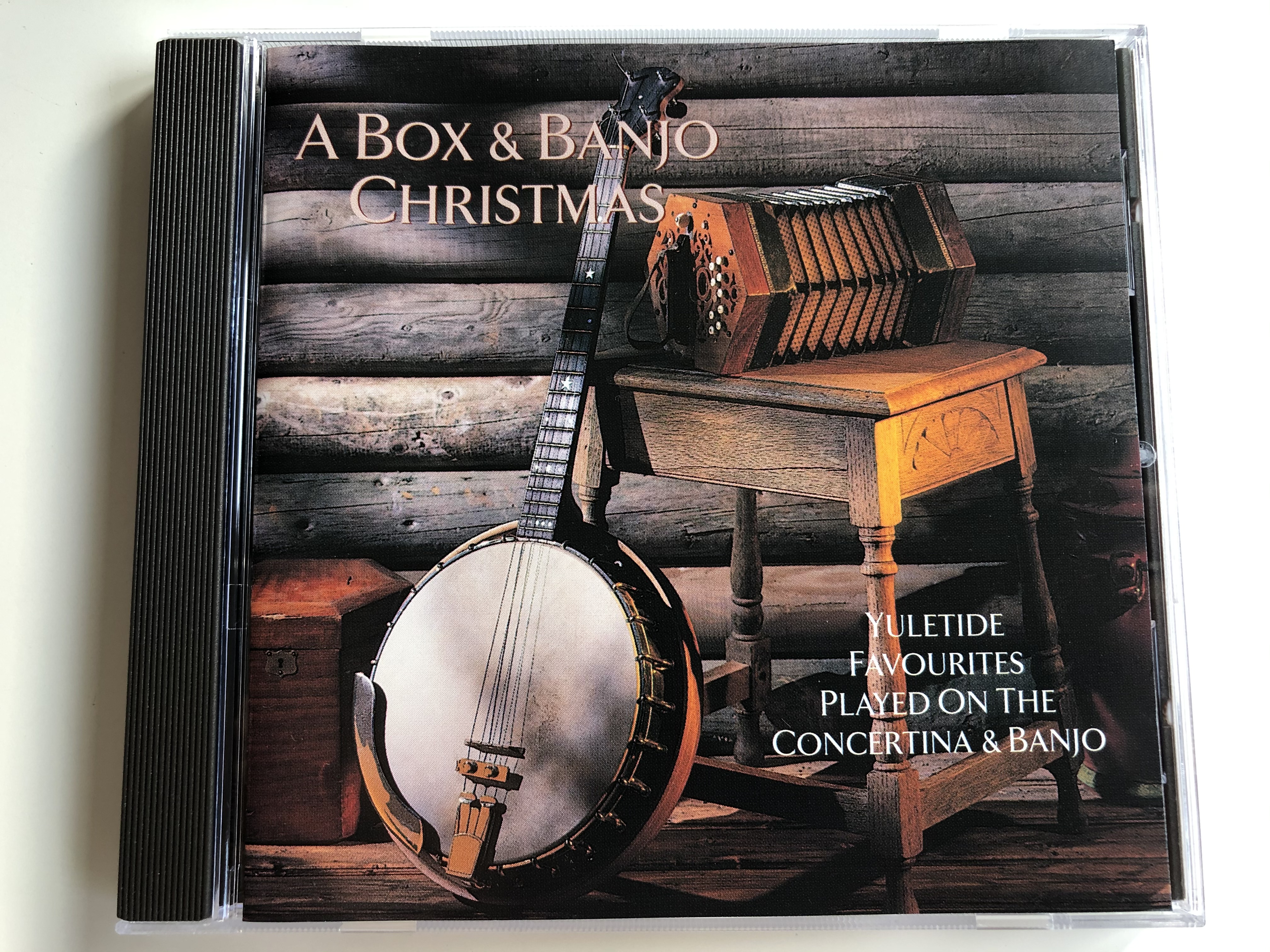 a-box-banjo-christmas-yuletide-favourites-played-on-the-concertina-banjo-hallmark-audio-cd-1996-305422-1-.jpg