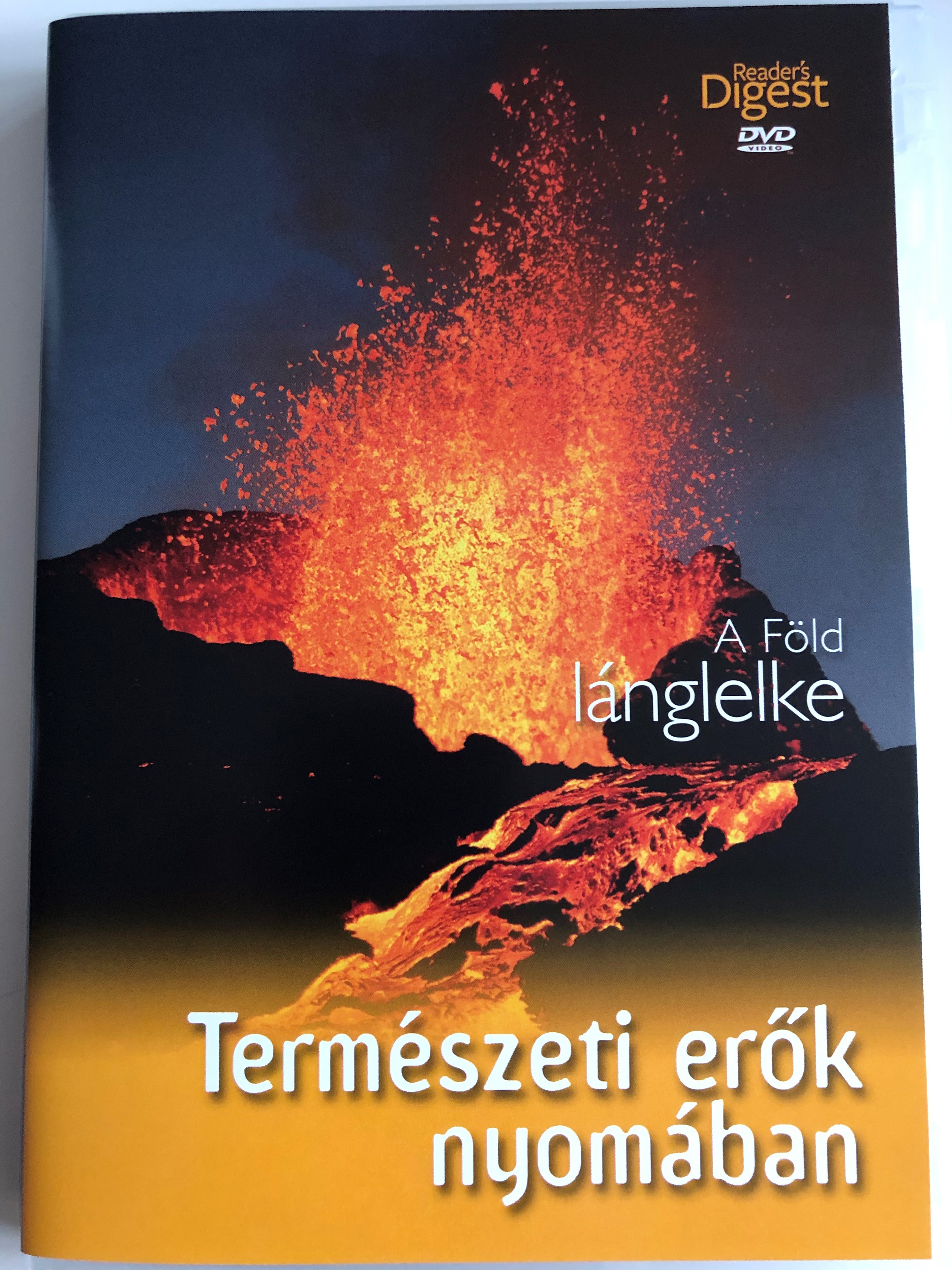 a-f-ld-l-nglelke-dvd-2011-reader-s-digest-term-szeti-er-k-nyom-ban-1.jpg