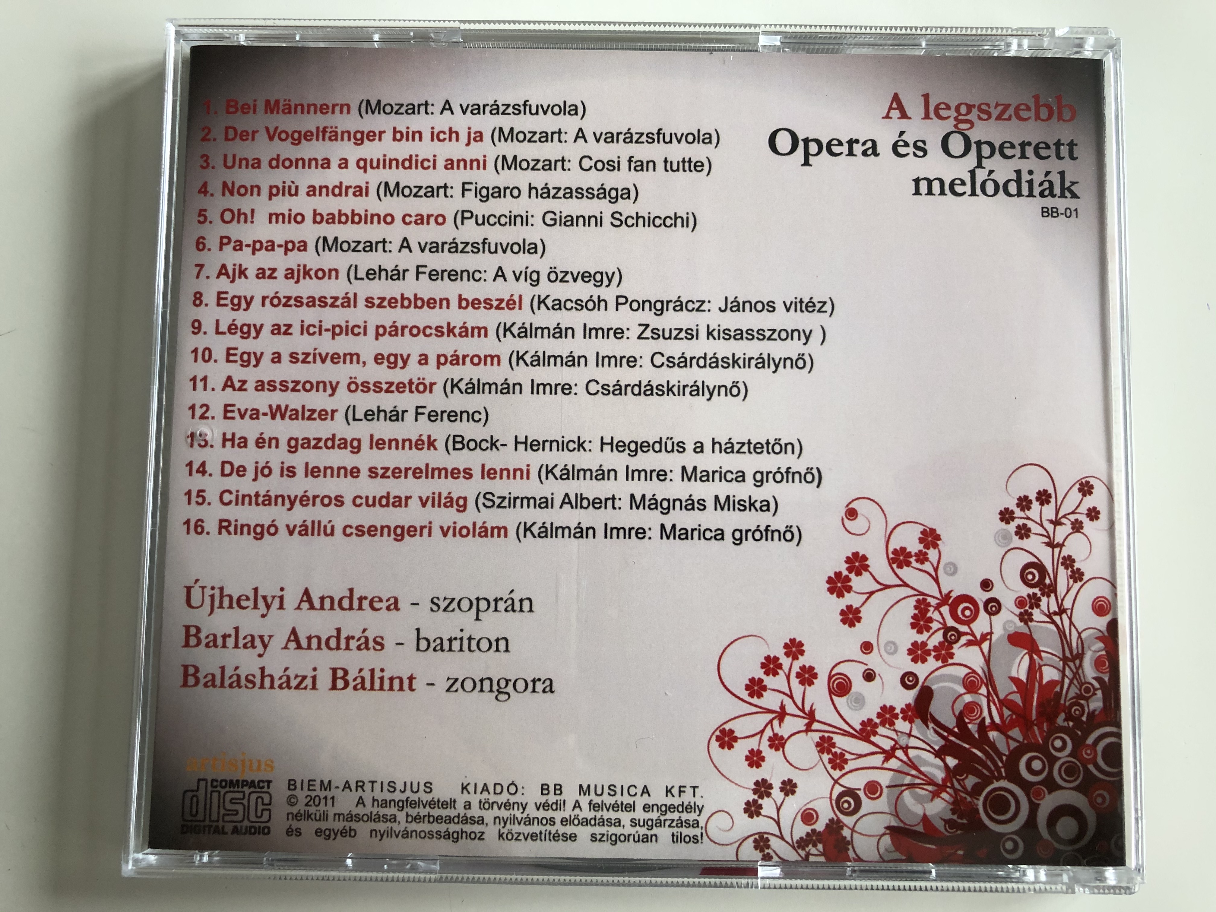 a-legszebb-opera-es-operett-melodiak-ujhelyi-andrea-sopran-barlay-andras-bariton-balashazi-balint-zongora-bb-musica-kft.-audio-cd-2011-stereo-bb-01-5-.jpg