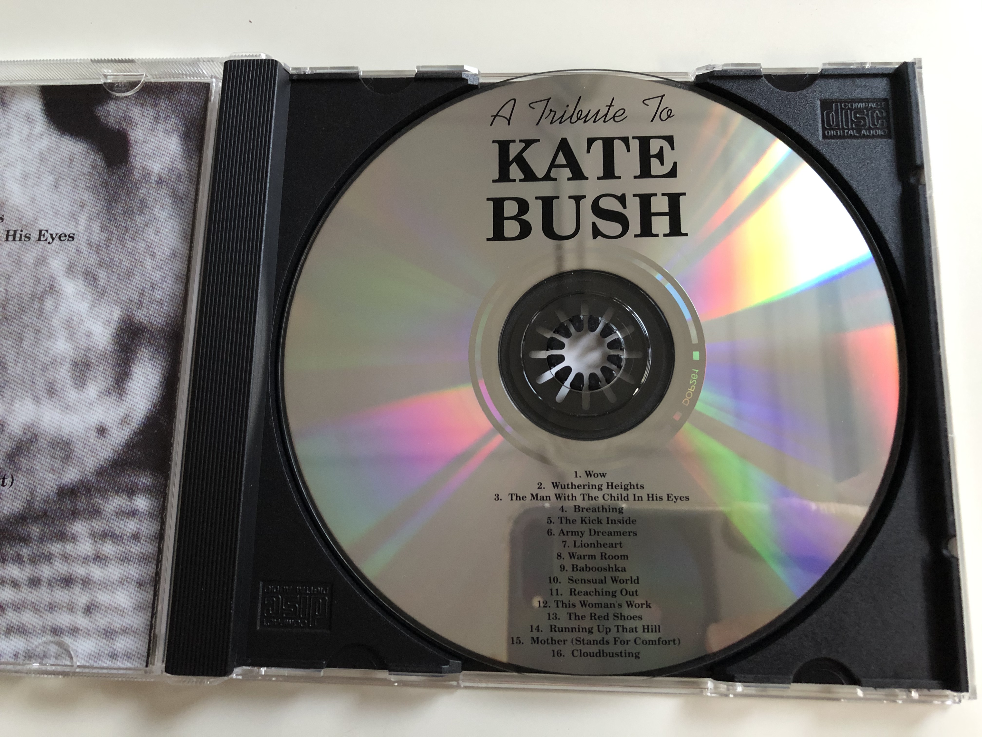 a-tribute-to-kate-bush-dressed-to-kill-audio-cd-1999-dop261-3-.jpg
