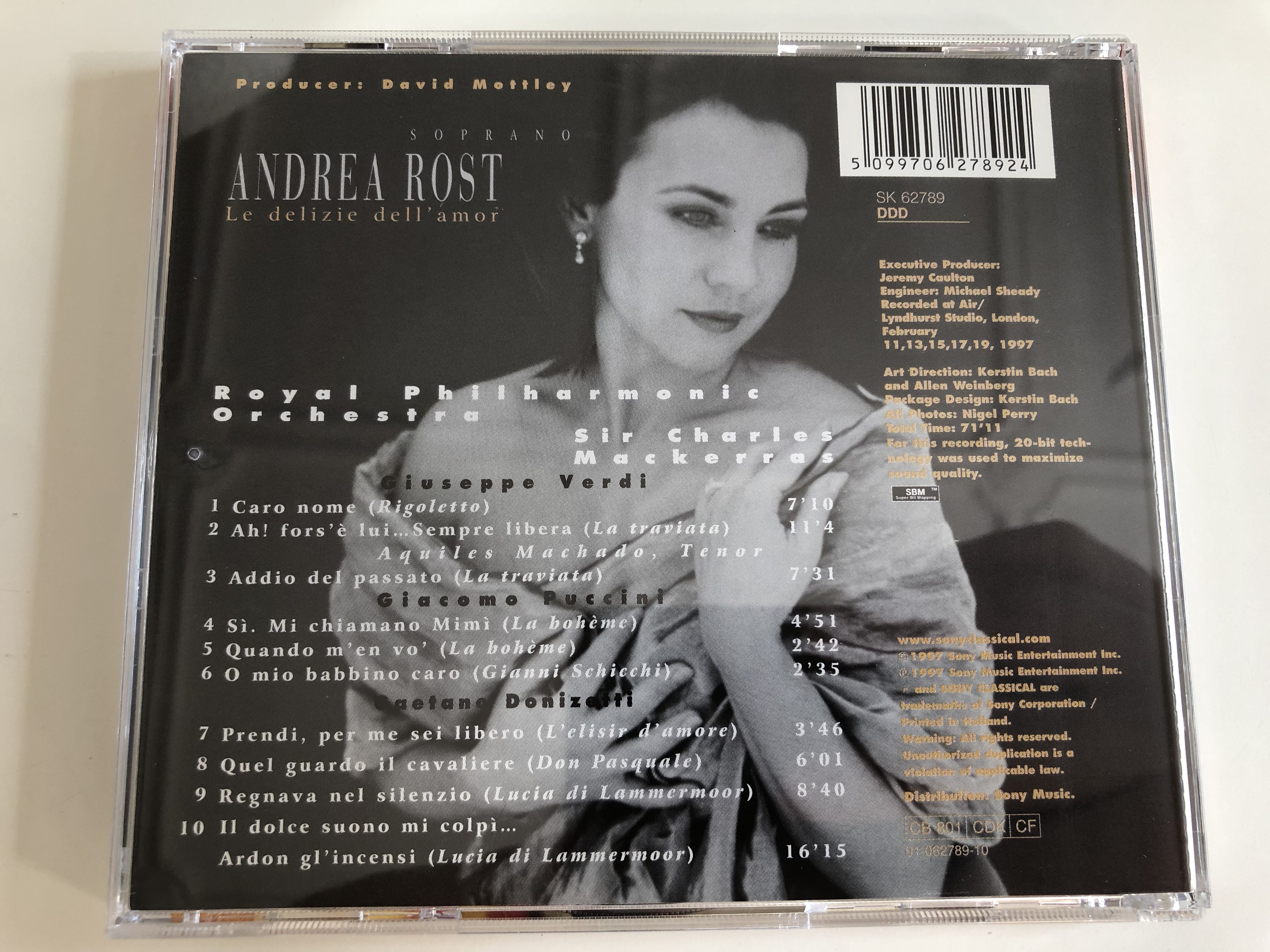 andrea-rost-le-delizie-dell-amor-royal-philharmonic-orchestra-sir-charles-mackerras-sony-classical-audio-cd-1997-sk-62789-9-.jpg