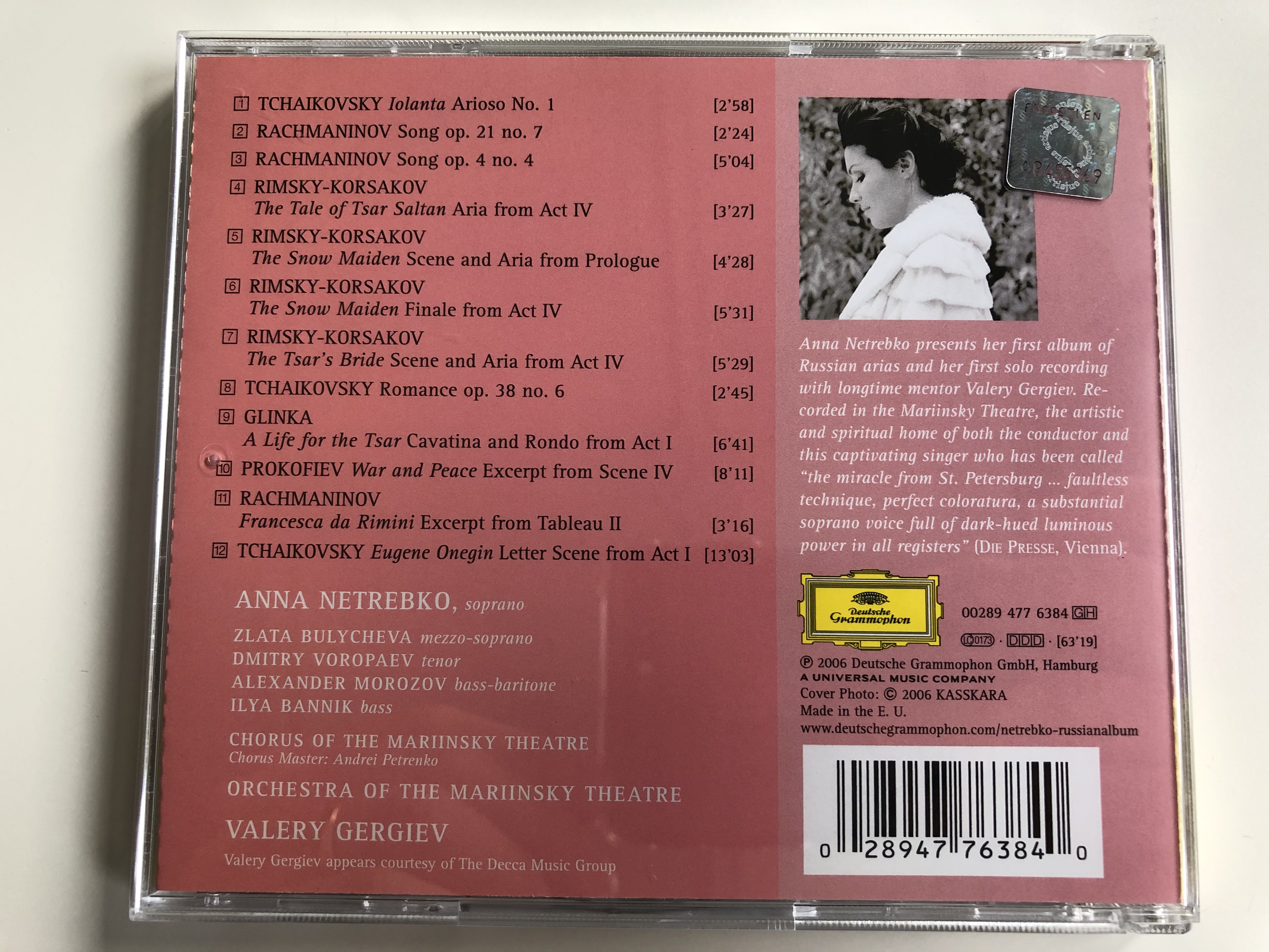 anna-netrebko-russian-album-orchestra-of-the-mariinsky-theatre-valery-gergiev-deutsche-grammophon-audio-cd-2006-00289-477-6384-3-.jpg