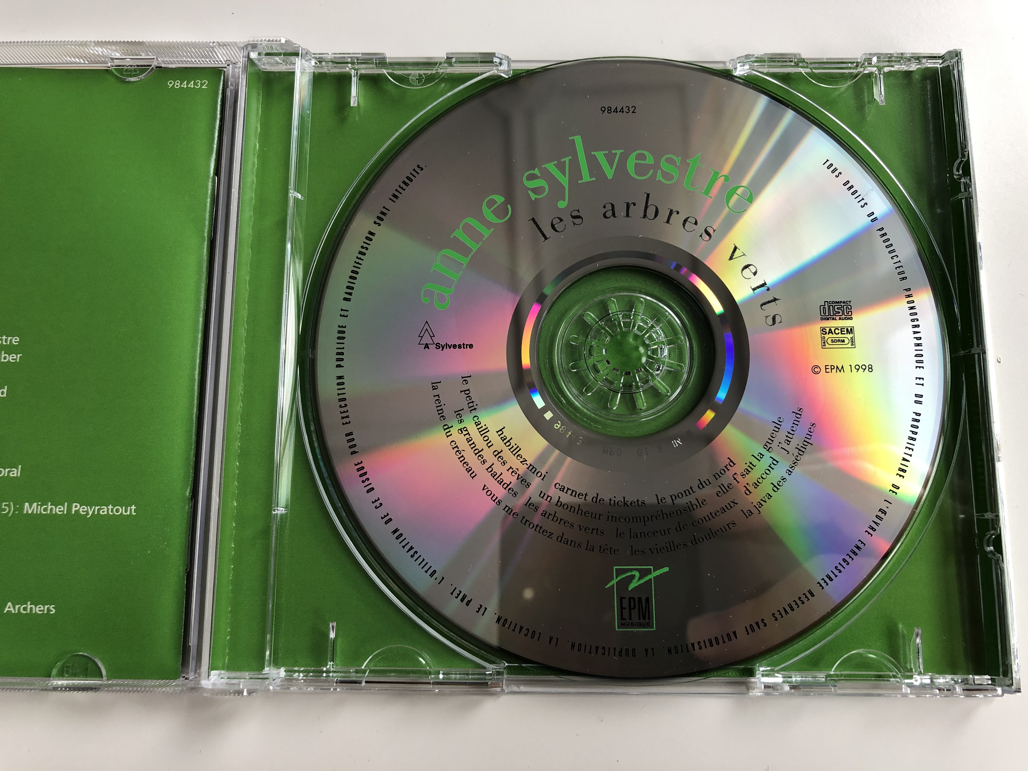 anne-sylvestre-les-arbres-verts-epm-musique-audio-cd-1998-984432-7-.jpg