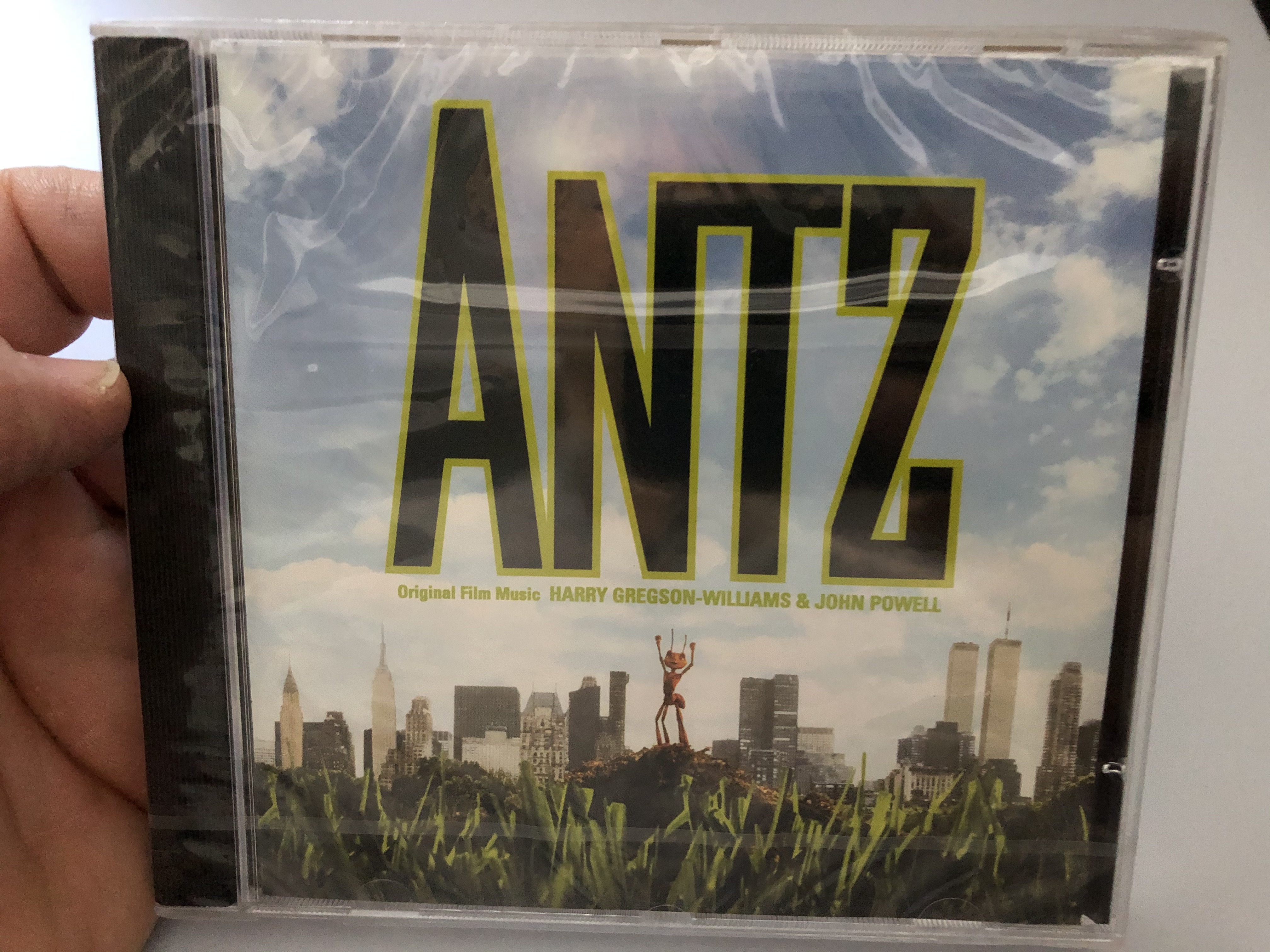 antz-original-film-music-harry-gregson-williams-john-powell-angel-records-audio-cd-1998-724355679222-1-.jpg