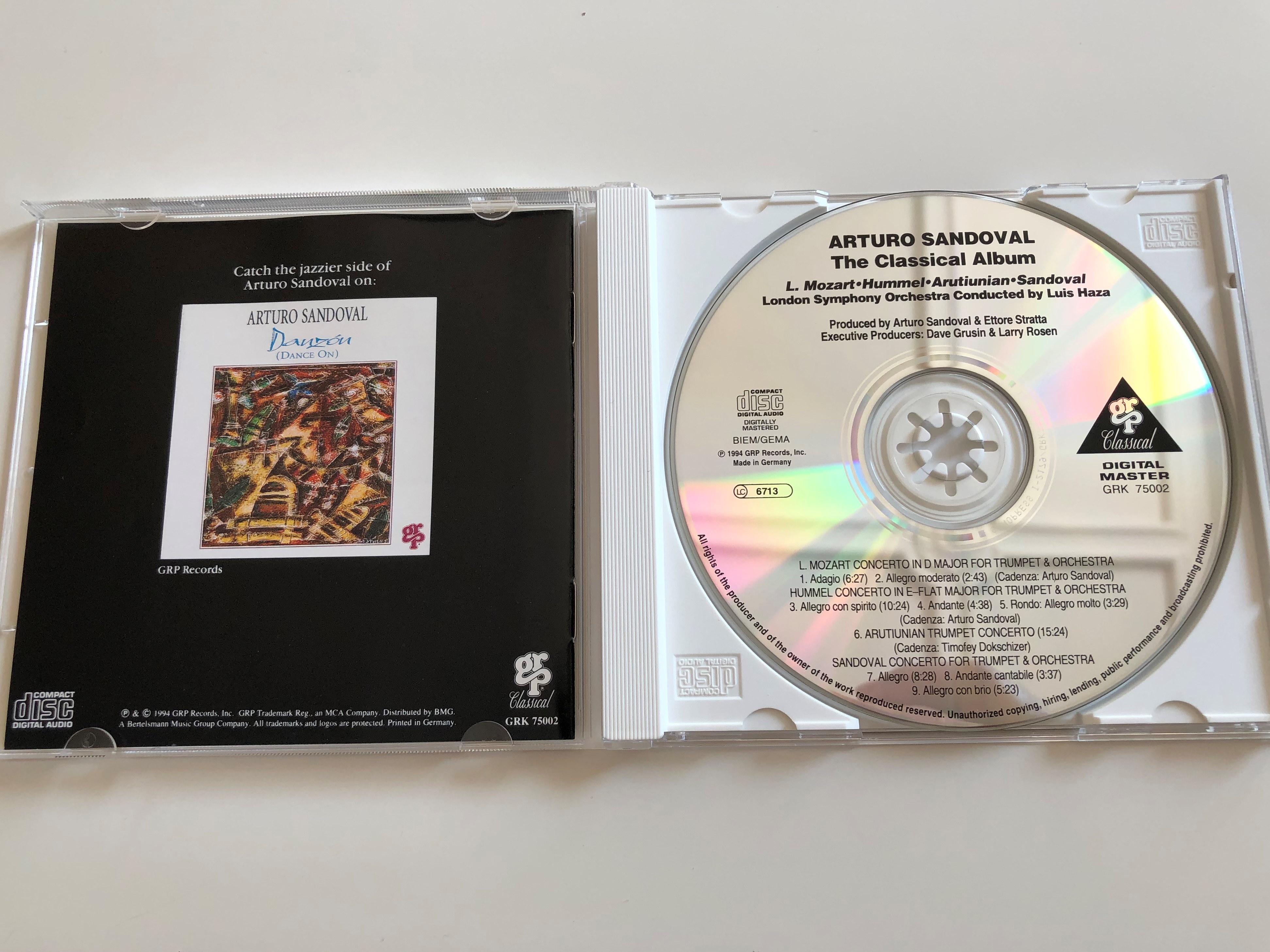arturo-sandoval-the-classical-album-l.-mozart-hummel-arutiunian-sandoval-london-symphony-orchestra-luis-haza-grp-audio-cd-1994-grk-75002-6-.jpg