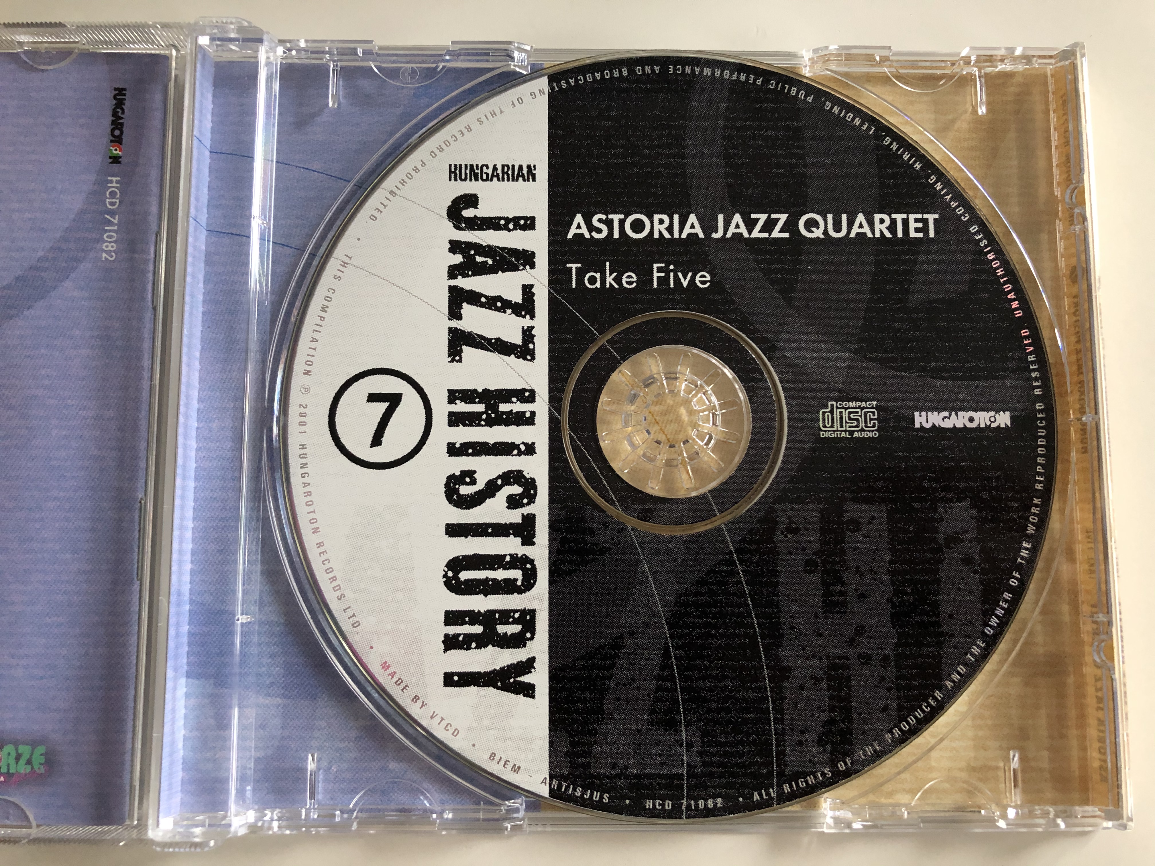 astoria-jazz-quartet-take-five-hungarian-jazz-history-7-hungaroton-audio-cd-2001-hcd-71082-6-.jpg